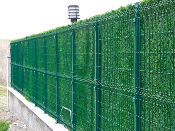 Panel çit sistemi